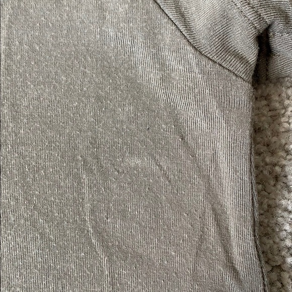 Green v neck tee - Picture 3 of 3